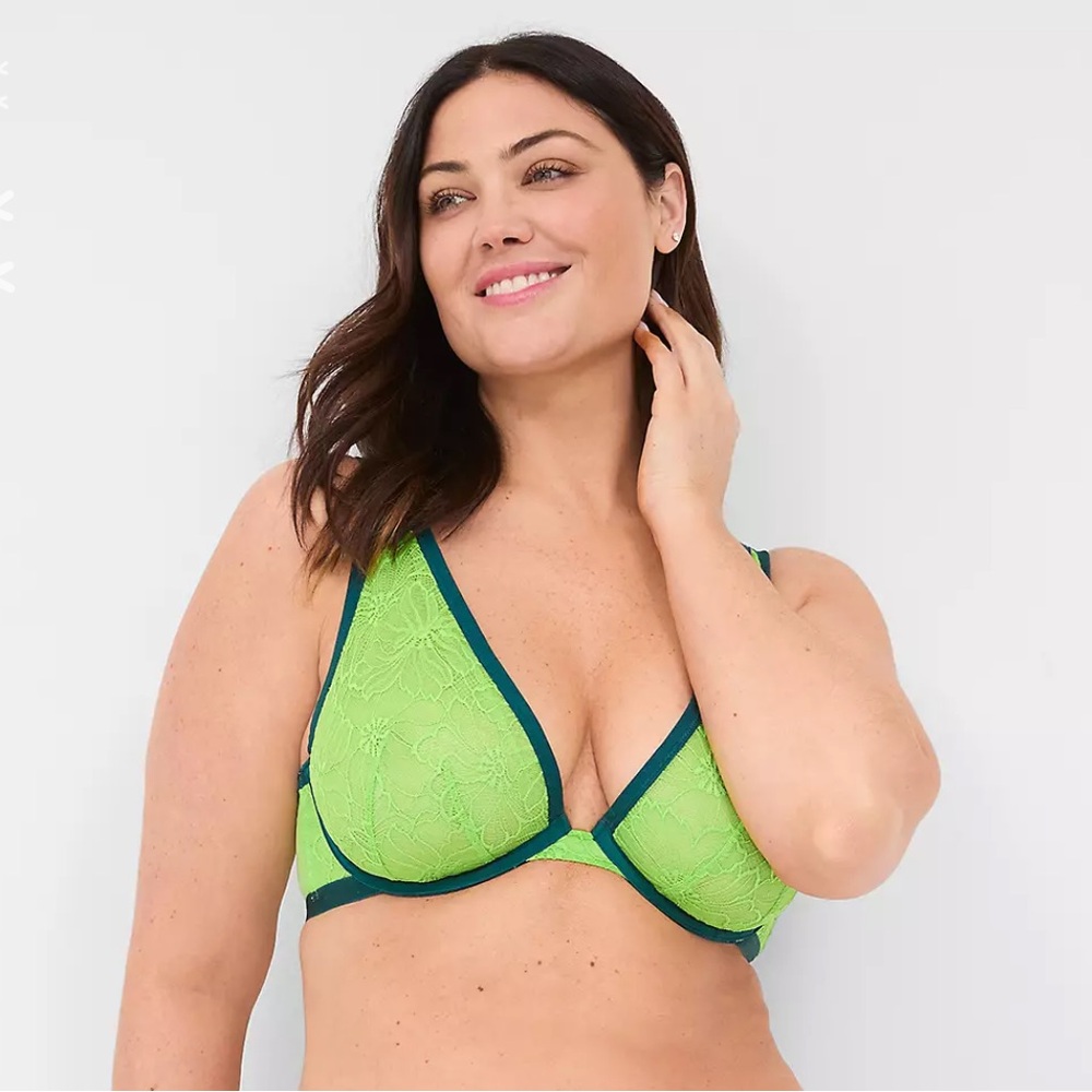 Cacique Lane Bryant High Apex Plunge Bra 42B